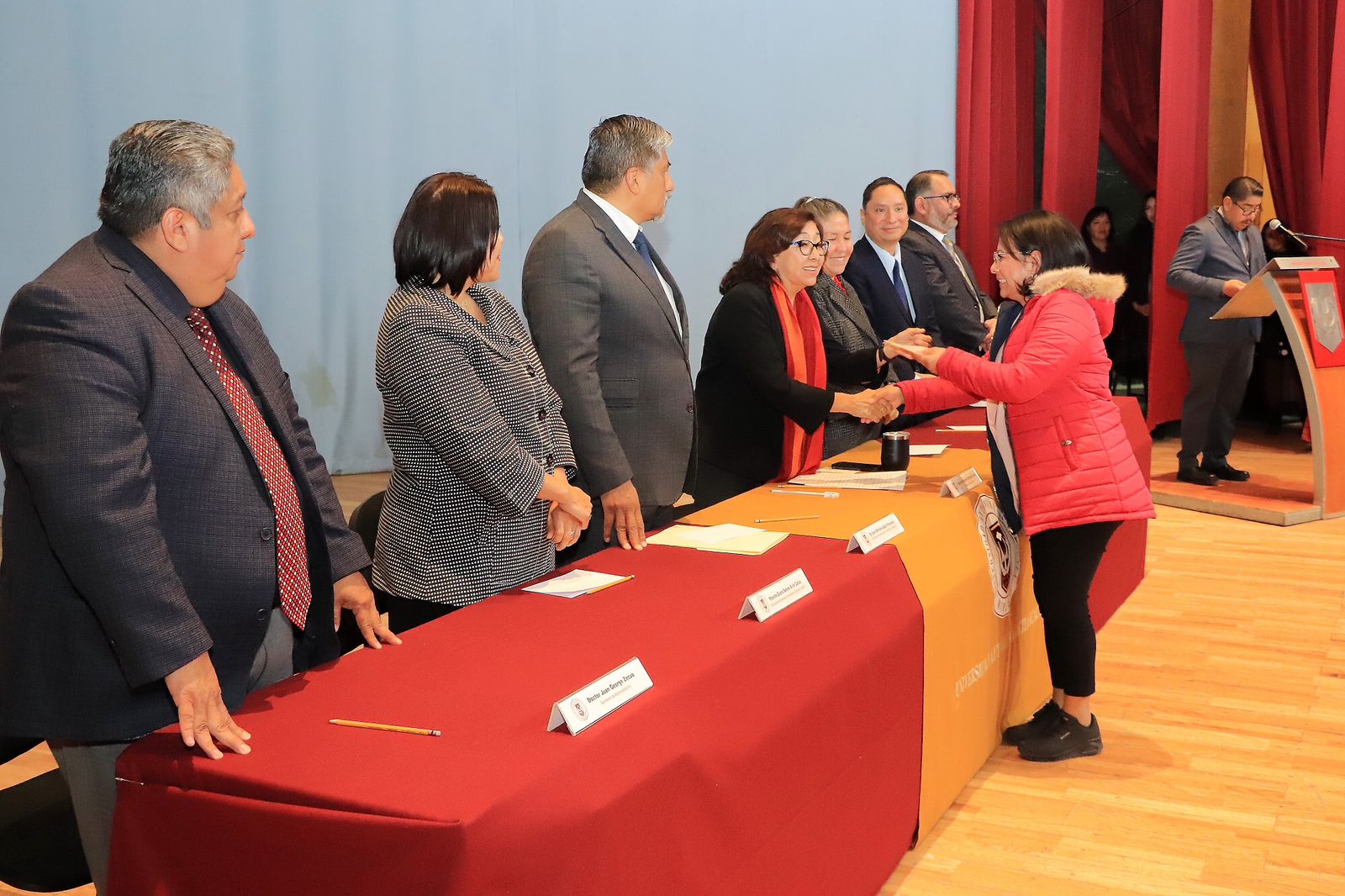 Prioriza UATx la consolidación de su planta docente